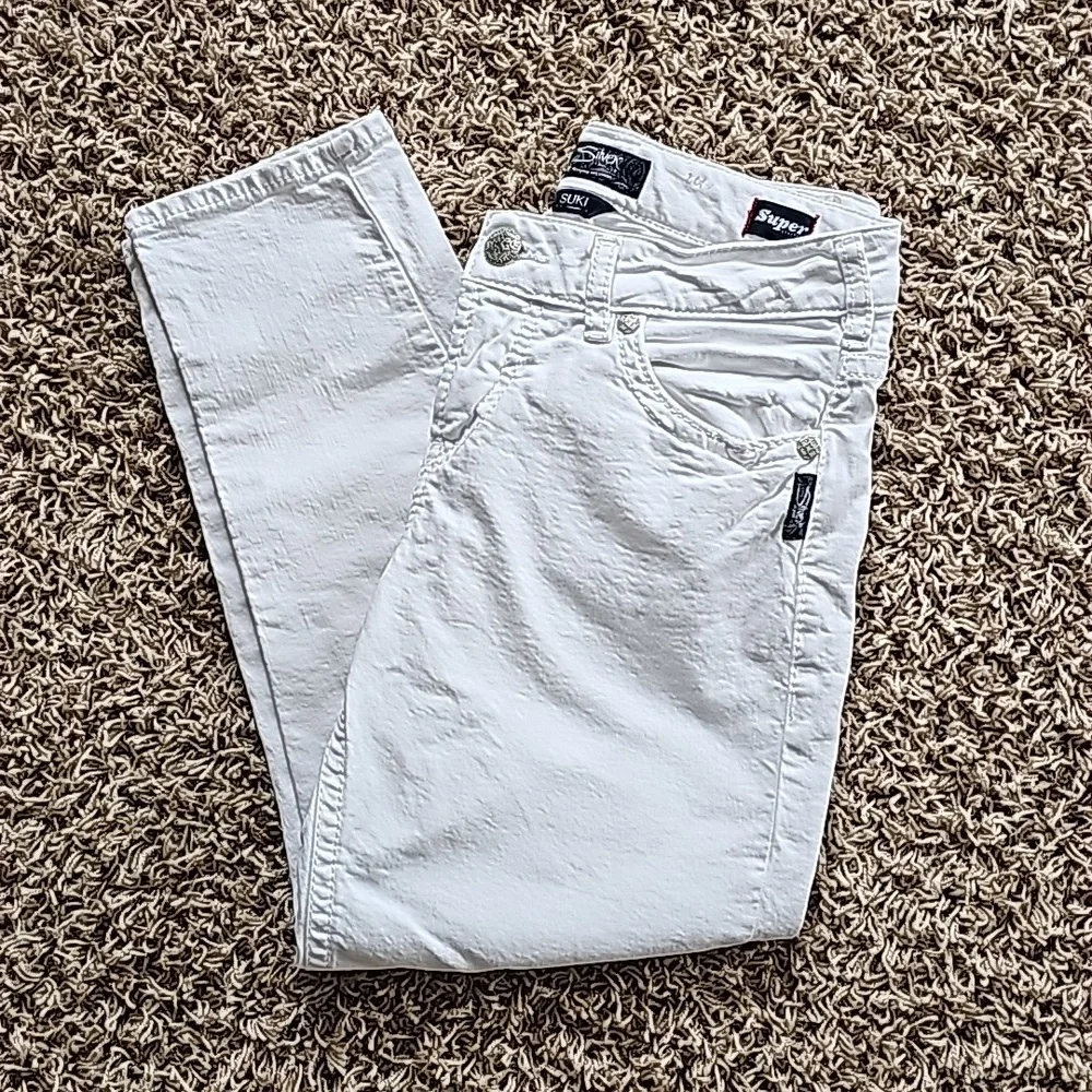 Silver Jeans - Suki Capri - Picture 1 of 6